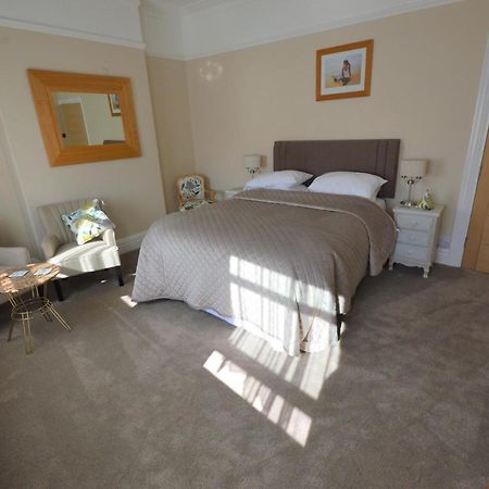Captain Wills Apartment Filey Exteriör bild