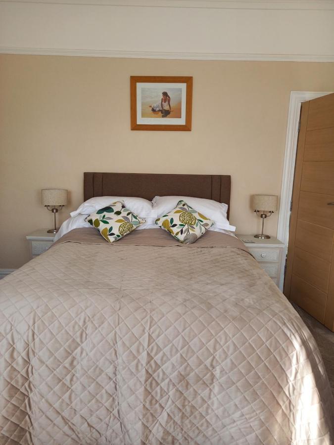 Captain Wills Apartment Filey Exteriör bild
