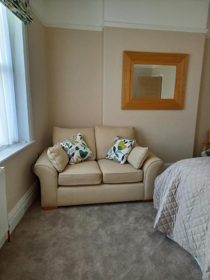 Captain Wills Apartment Filey Exteriör bild
