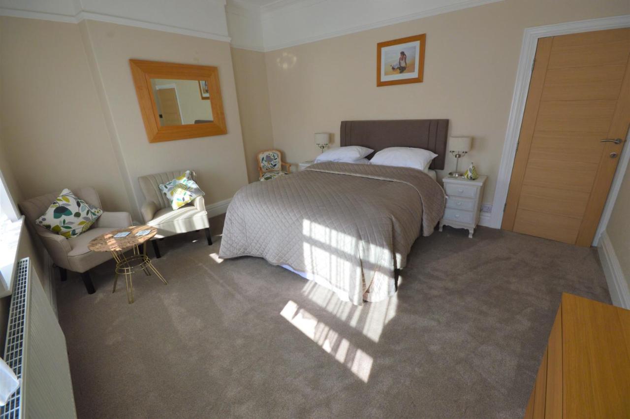 Captain Wills Apartment Filey Exteriör bild